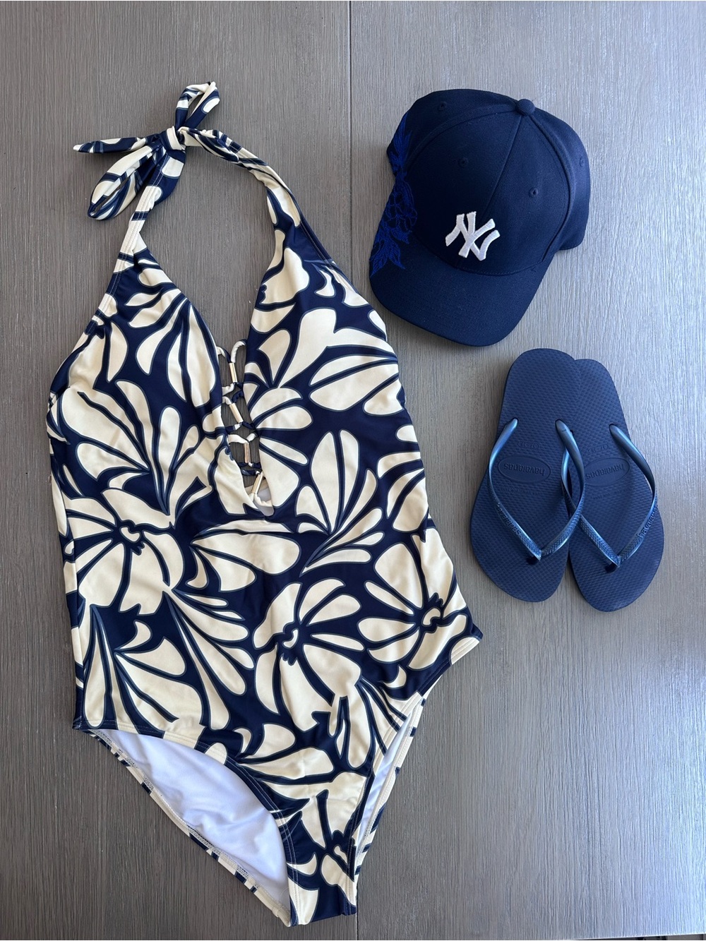 Cupshe Navy and Cream Floral Halter One-Piece. NWT.